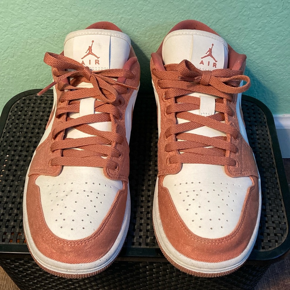 Jordan Sneakers with White and Coral Highlights